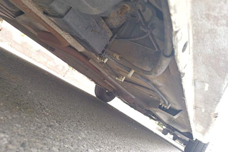 Used Peugeot 301 2014 1.6L Manual Comfort Edition Chassis Rear Right
