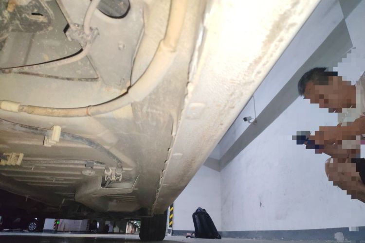 Used Peugeot 301 2014 1.6L Automatic Comfort Edition Chassis Rear Right