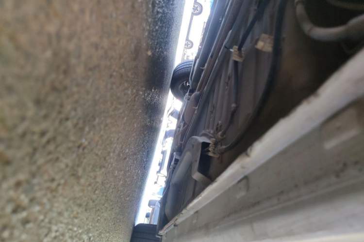 Used Peugeot 301 2014 1.6L Manual Comfort Edition Chassis Rear Right