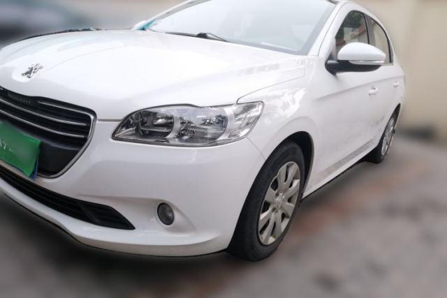 Used Peugeot 301 2014 1.6L Manual Comfort Edition