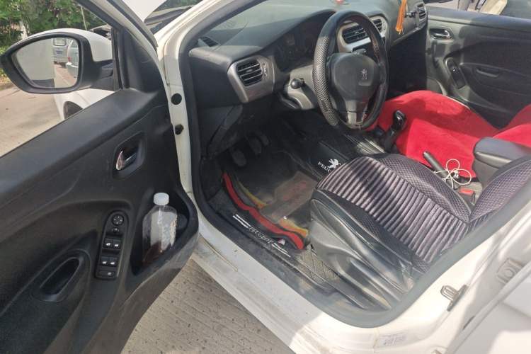 Used Peugeot 301 2014 1.6L Manual Comfort Edition Driver Seat