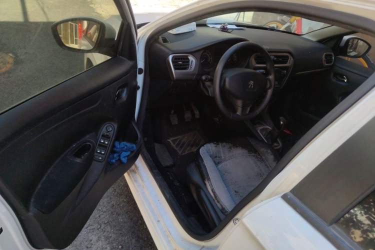 Used Peugeot 301 2014 1.6L Manual Comfort Edition Driver Seat
