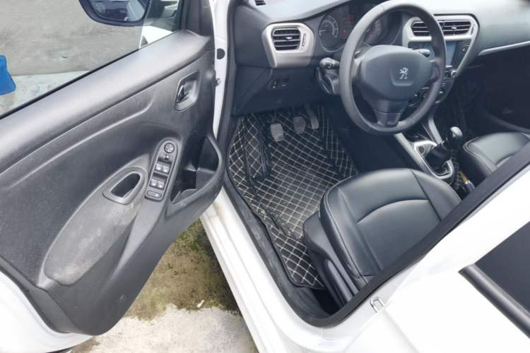 Used Peugeot 301 2014 1.6L Manual Comfort Edition Driver Seat