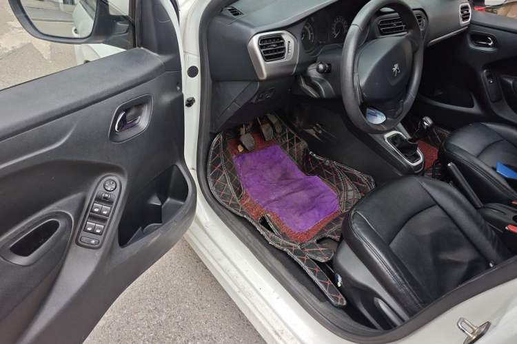 Used Peugeot 301 2014 1.6L Manual Comfort Edition Driver Seat