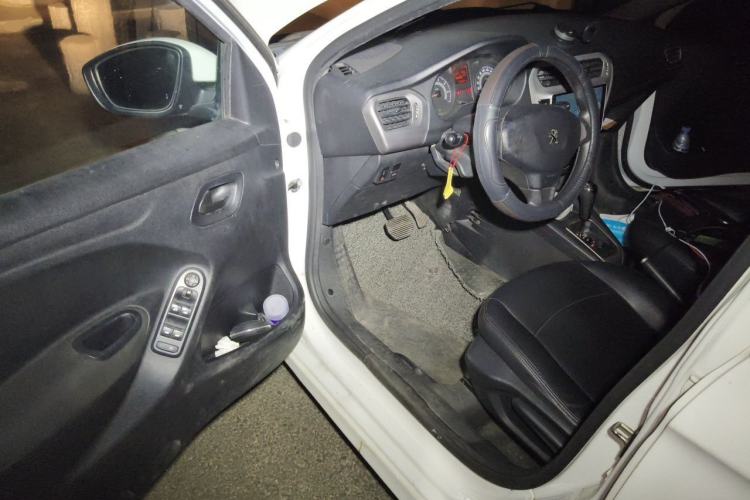 Used Peugeot 301 2014 1.6L Automatic Comfort Edition Driver Seat