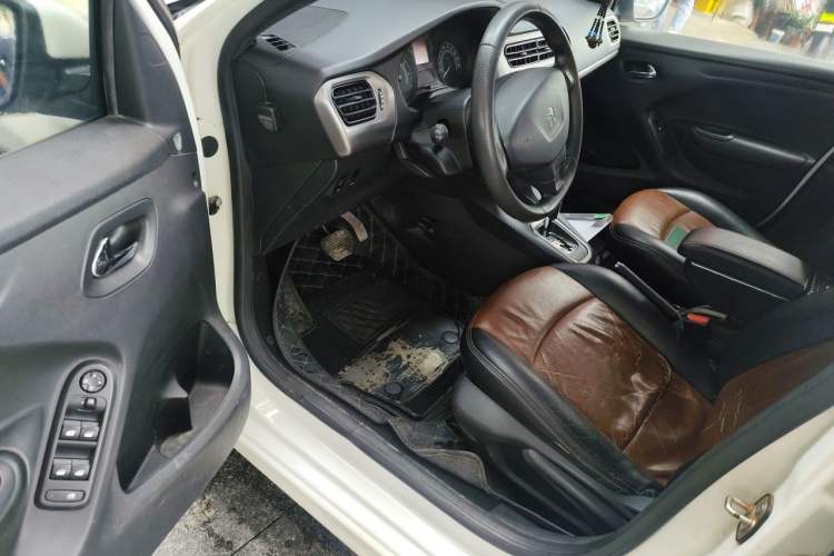 Used Peugeot 301 2014 1.6L Automatic Comfort Edition Driver Seat