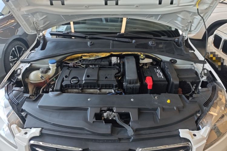 Used Peugeot 301 2014 1.6L Automatic Luxury Edition Engine Bay