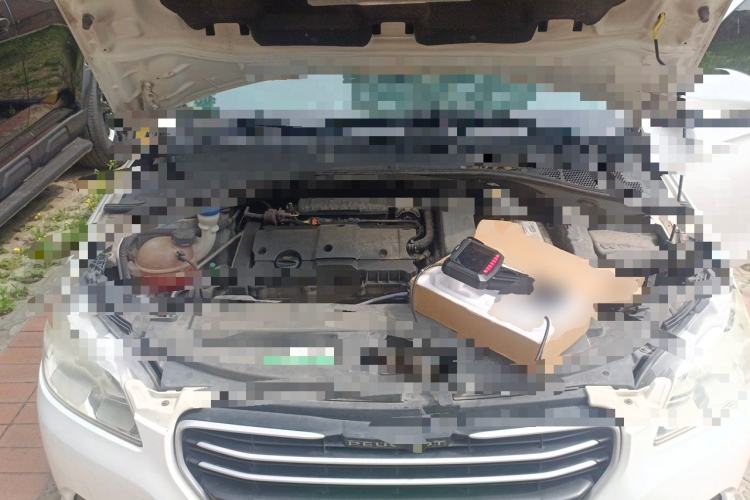 Used Peugeot 301 2014 1.6L Manual Comfort Edition Engine Bay
