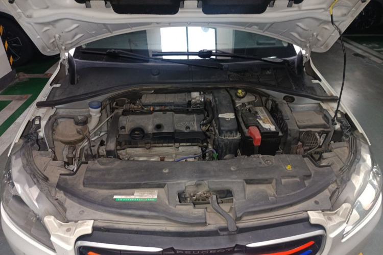 Used Peugeot 301 2014 1.6L Manual Comfort Edition Engine Bay