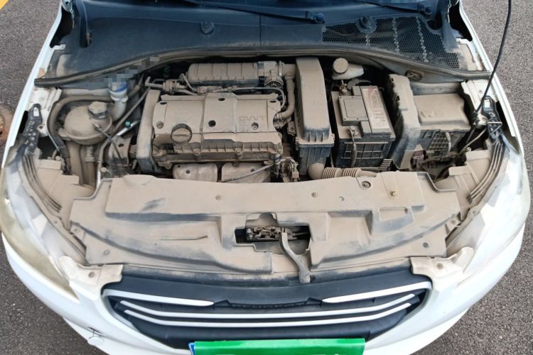 Used Peugeot 301 2014 1.6L Manual Comfort Edition Engine Bay