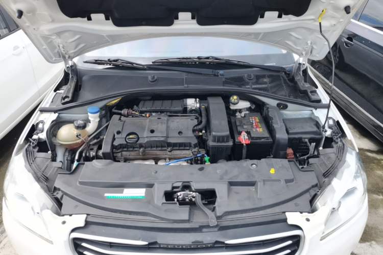 Used Peugeot 301 2014 1.6L Manual Comfort Edition Engine Bay