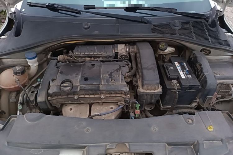 Used Peugeot 301 2014 1.6L Manual Comfort Edition Engine Bay