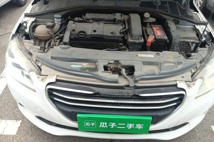 Used Peugeot 301 2014 1.6L Manual Comfort Edition Engine Bay