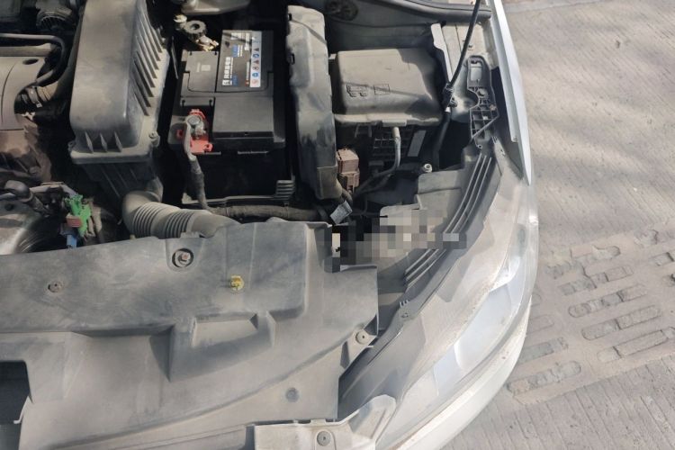 Used Peugeot 301 2014 1.6L Manual Comfort Edition Engine Bay Left