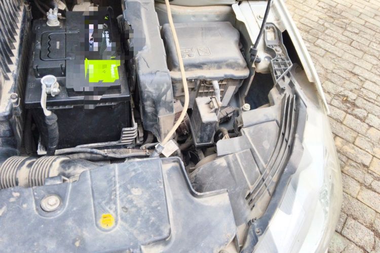 Used Peugeot 301 2014 1.6L Manual Comfort Edition CNG Engine Bay Left