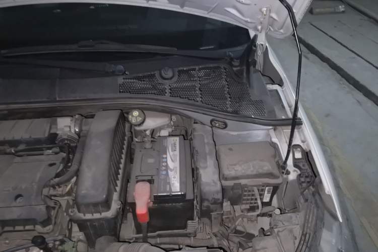 Used Peugeot 301 2014 1.6L Automatic Comfort Edition Engine Bay Left
