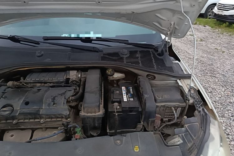 Used Peugeot 301 2014 1.6L Manual Comfort Edition Engine Bay Left