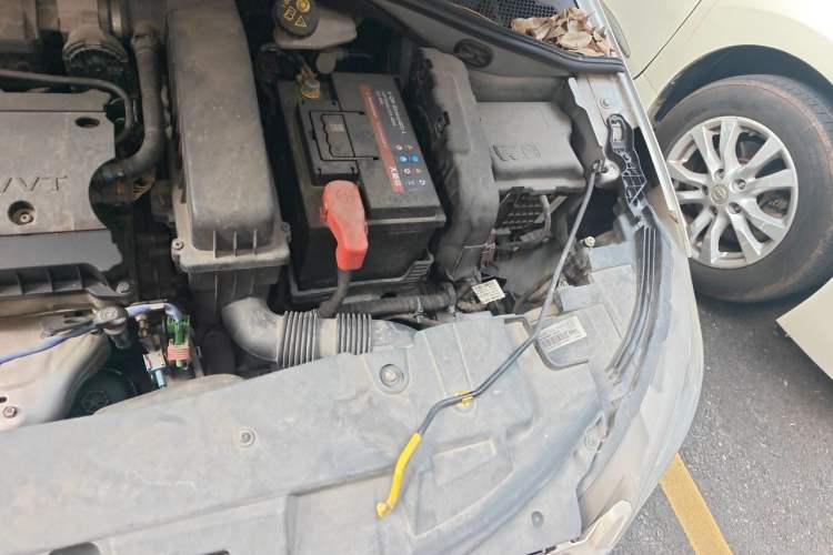 Used Peugeot 301 2014 1.6L Automatic Comfort Edition Engine Bay Left