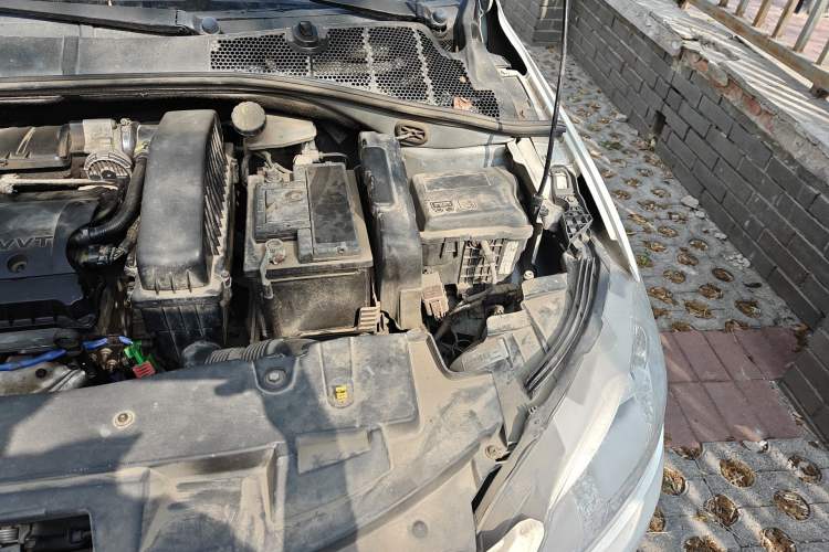 Used Peugeot 301 2014 1.6L Automatic Comfort Edition Engine Bay Left