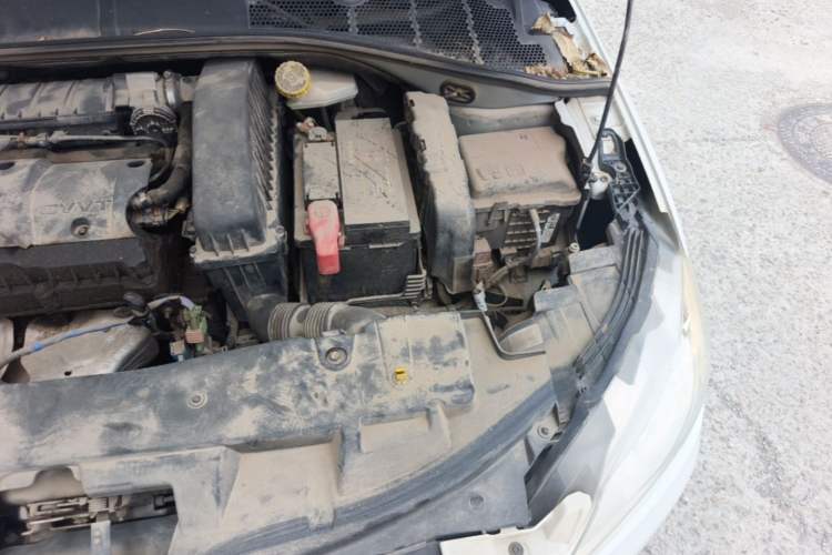 Used Peugeot 301 2014 1.6L Manual Comfort Edition Engine Bay Left