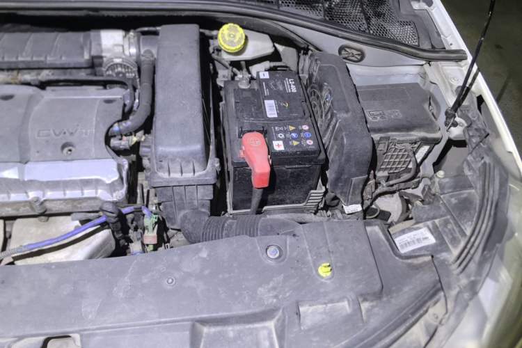 Used Peugeot 301 2014 1.6L Automatic Comfort Edition Engine Bay Left