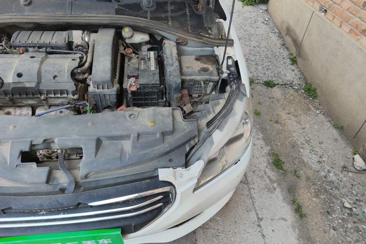 Used Peugeot 301 2014 1.6L Automatic Comfort Edition Engine Bay Left
