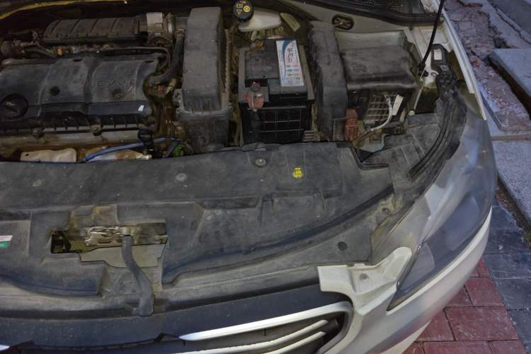 Used Peugeot 301 2014 1.6L Automatic Comfort Edition Engine Bay Left