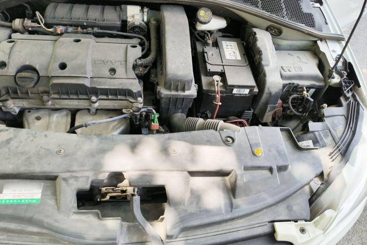 Used Peugeot 301 2014 1.6L Manual Comfort Edition Engine Bay Left