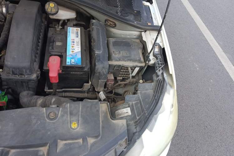 Used Peugeot 301 2014 1.6L Automatic Comfort Edition Engine Bay Left