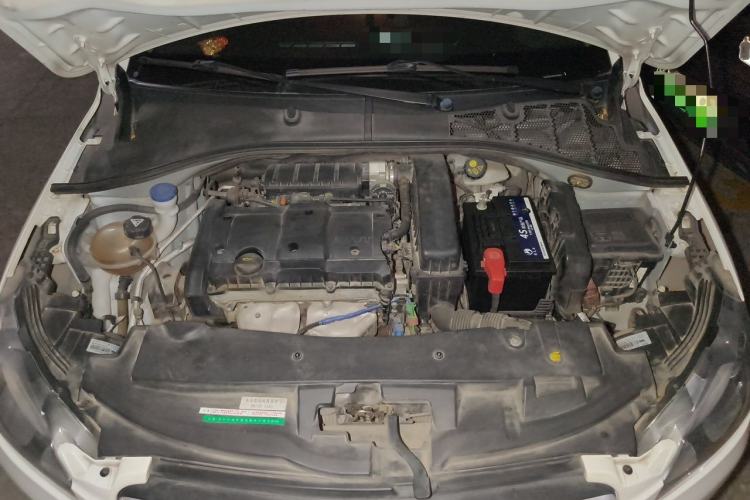 Used Peugeot 301 2014 1.6L Manual Comfort Edition Engine Bay