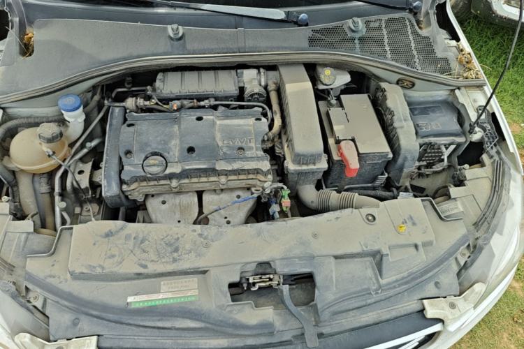 Used Peugeot 301 2014 1.6L Manual Comfort Edition Engine Bay