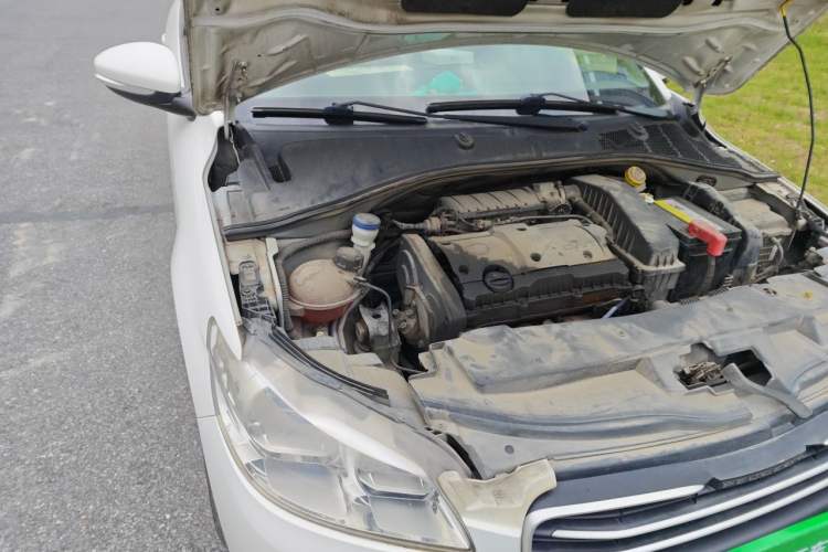 Used Peugeot 301 2014 1.6L Automatic Comfort Edition Engine Bay Right