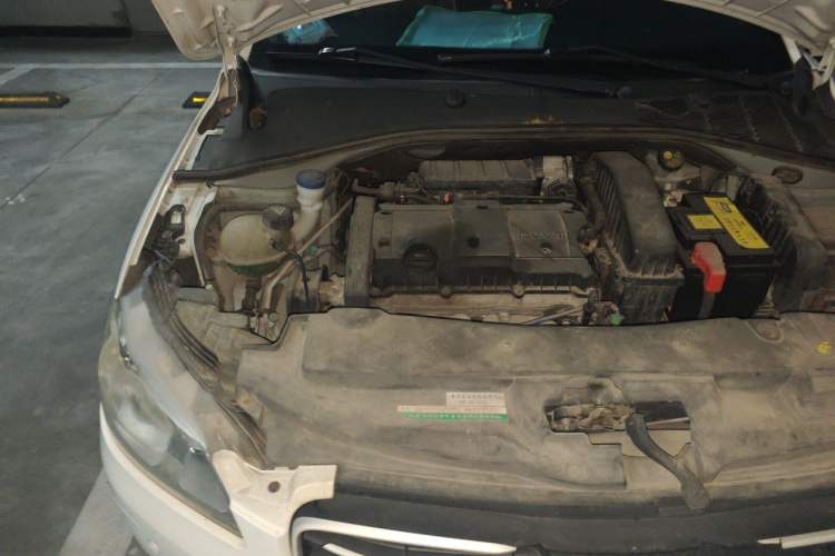 Used Peugeot 301 2014 1.6L Automatic Comfort Edition Engine Bay Right