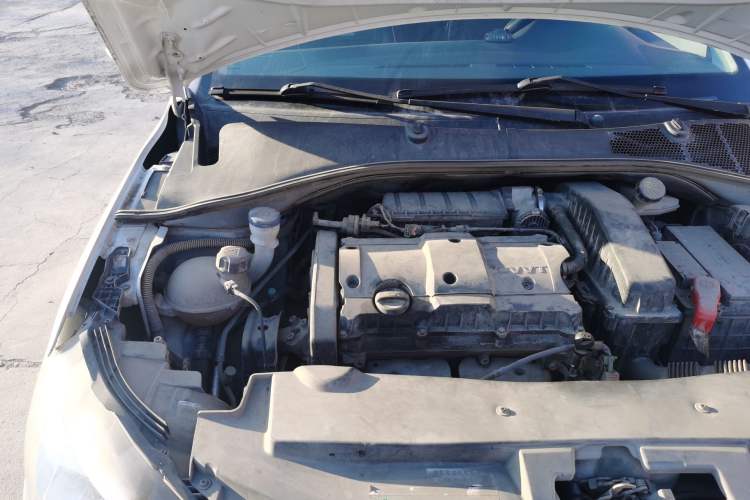 Used Peugeot 301 2014 1.6L Manual Comfort Edition Engine Bay Right