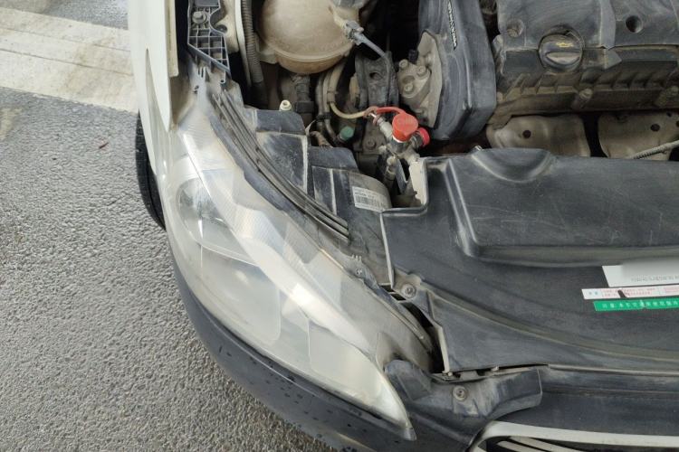 Used Peugeot 301 2014 1.6L Manual Comfort Edition CNG Engine Bay Right