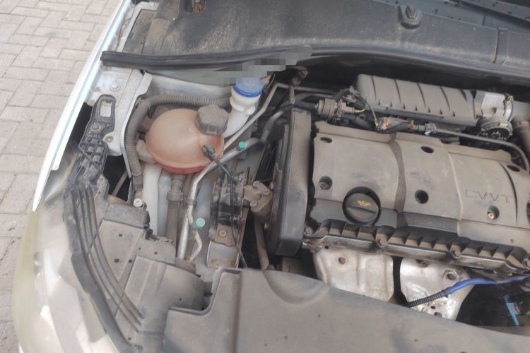 Used Peugeot 301 2014 1.6L Automatic Comfort Edition Engine Bay Right