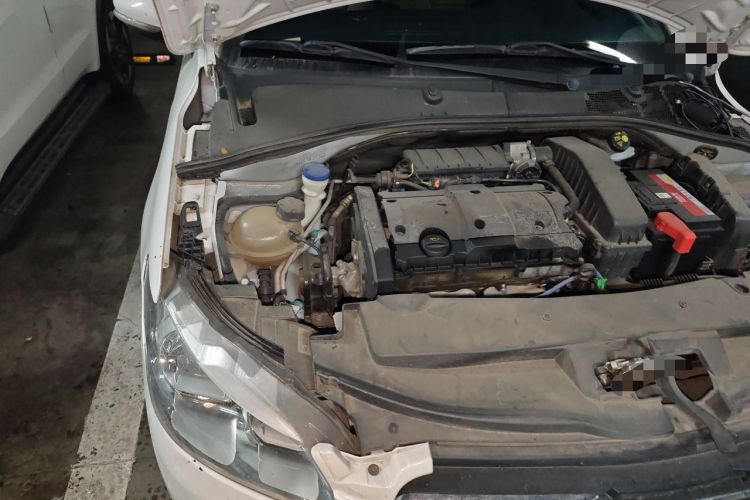 Used Peugeot 301 2014 1.6L Automatic Comfort Edition Engine Bay Right