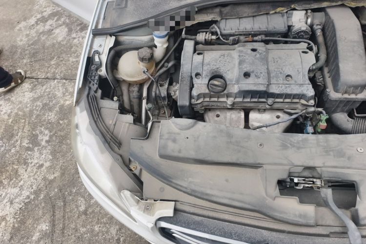 Used Peugeot 301 2014 1.6L Automatic Comfort Edition Engine Bay Right