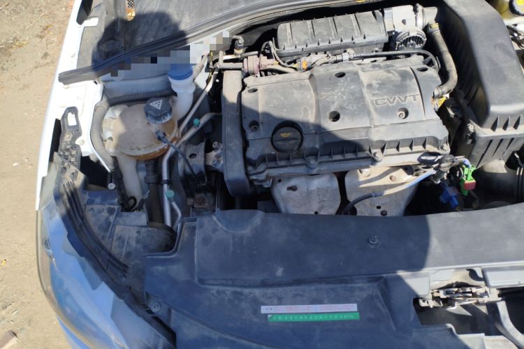 Used Peugeot 301 2014 1.6L Manual Comfort Edition Engine Bay Right