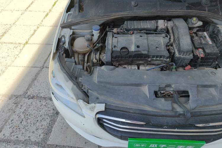 Used Peugeot 301 2014 1.6L Automatic Comfort Edition Engine Bay Right