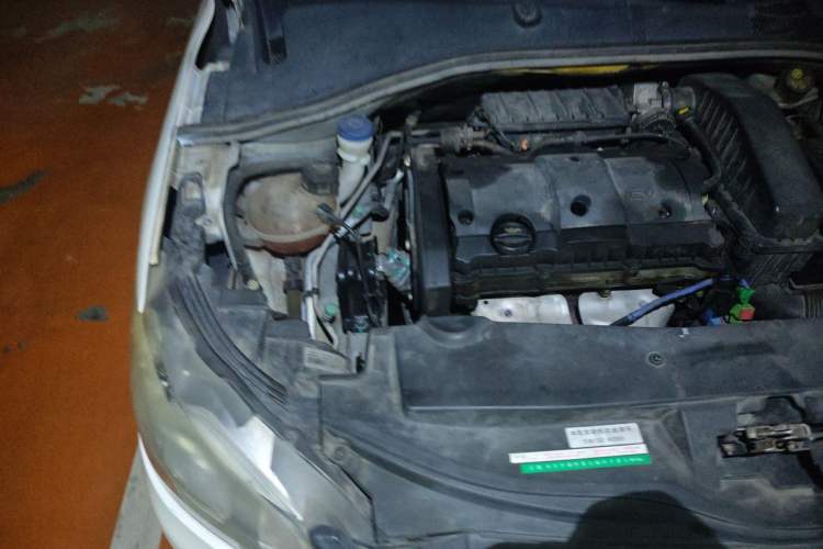 Used Peugeot 301 2014 1.6L Automatic Comfort Edition Engine Bay Right