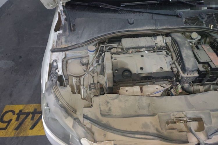 Used Peugeot 301 2014 1.6L Automatic Comfort Edition Engine Bay Right