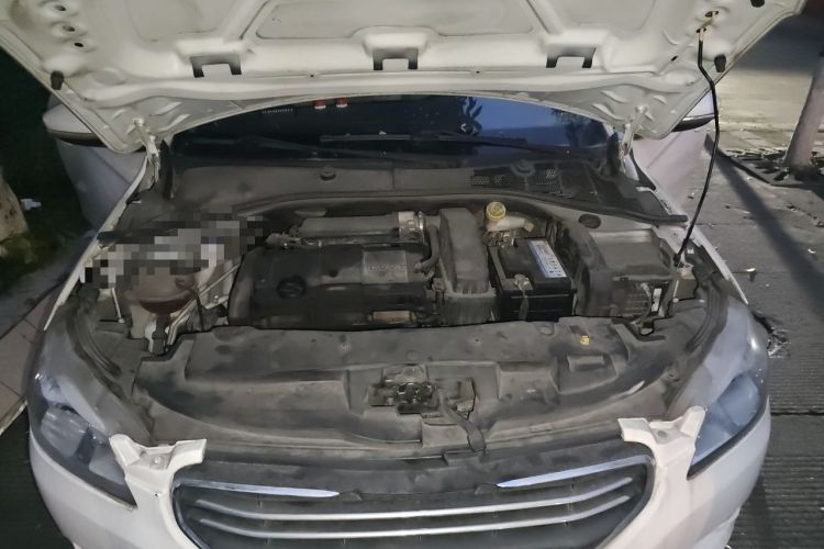 Used Peugeot 301 2014 1.6L Manual Comfort Edition Engine Bay
