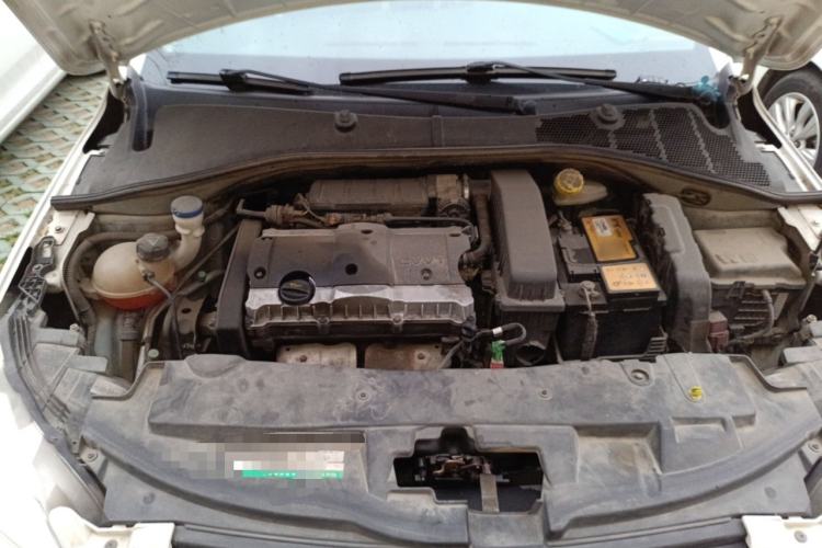 Used Peugeot 301 2014 1.6L Manual Comfort Edition Engine Bay