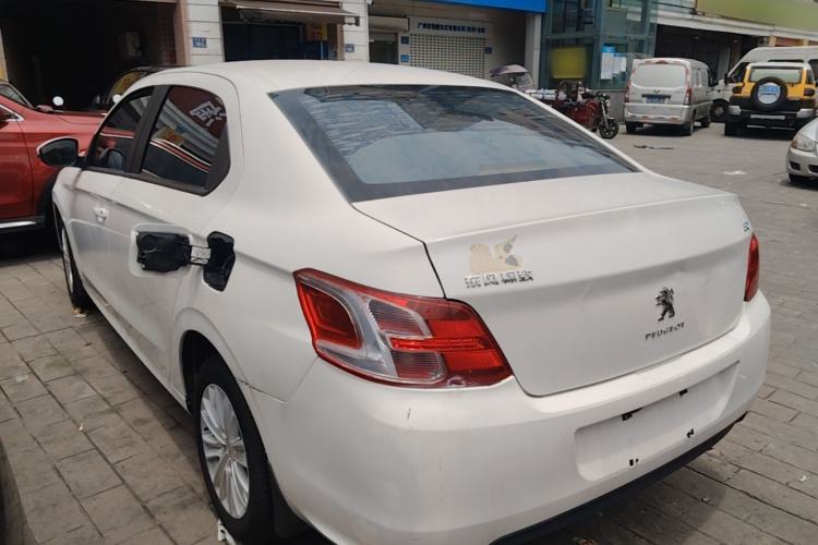 Used Peugeot 301 2014 1.6L Manual Comfort Edition Exterior 2