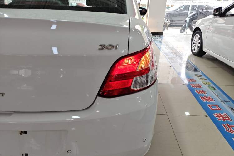 Used Peugeot 301 2014 1.6L Manual Luxury Edition Exterior 3