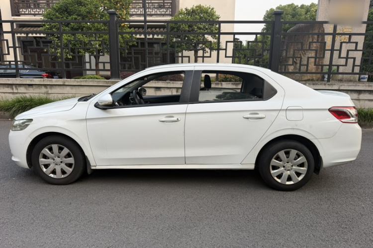 Used Peugeot 301 2014 1.6L Manual Comfort Edition Exterior 5