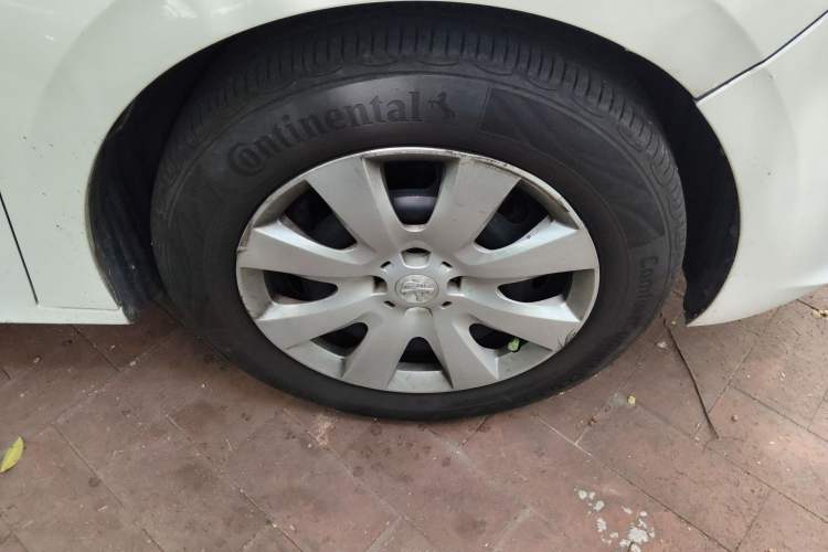 Used Peugeot 301 2014 1.6L Automatic Comfort Edition Exterior 7