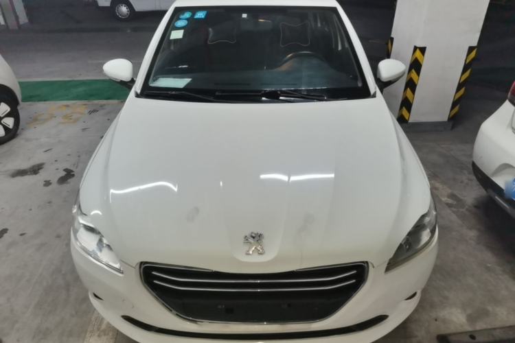 Used Peugeot 301 2014 1.6L Manual Comfort Edition Front