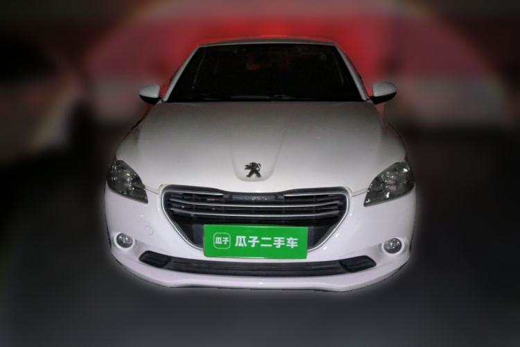 Used Peugeot 301 2014 1.6L Manual Comfort Edition Front